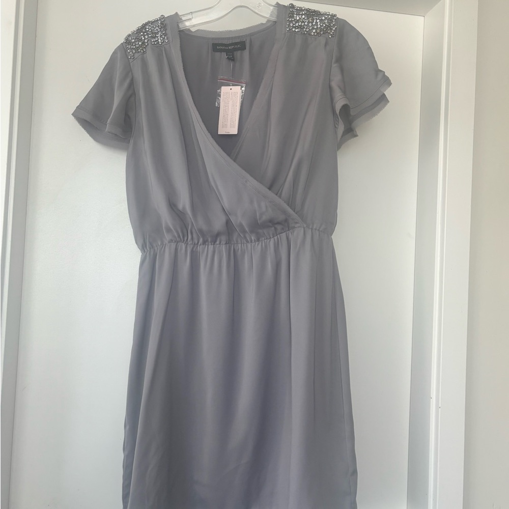 Banana Republic Gray V-Neck Flutter Sleeve Mini Dress